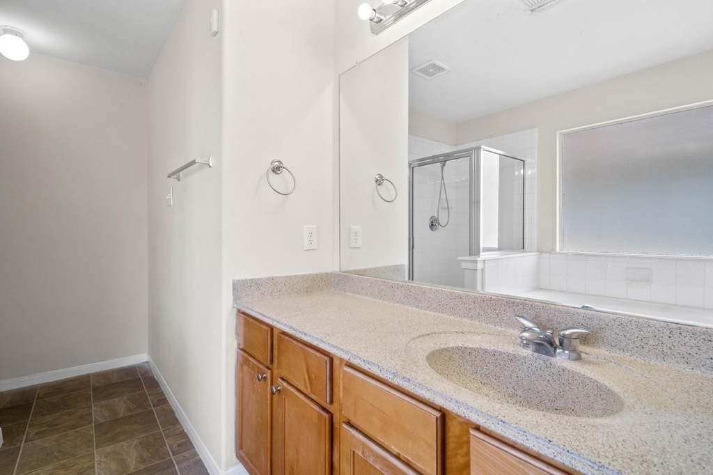6631 Portlick Drive - Photo 14