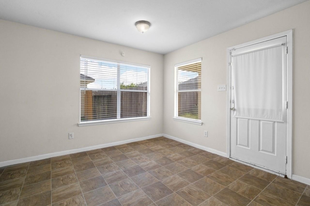 6631 Portlick Drive - Photo 9