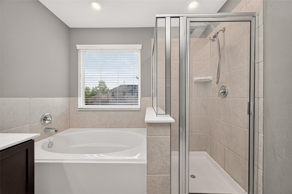 8932 Hollister Commons Lane - Photo 36