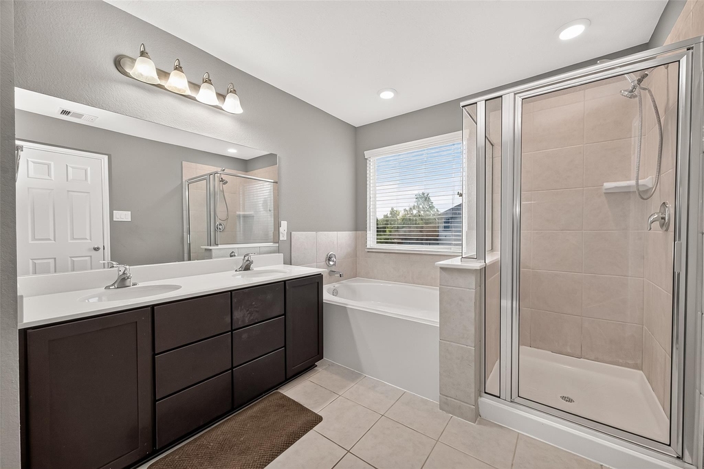 8932 Hollister Commons Lane - Photo 38