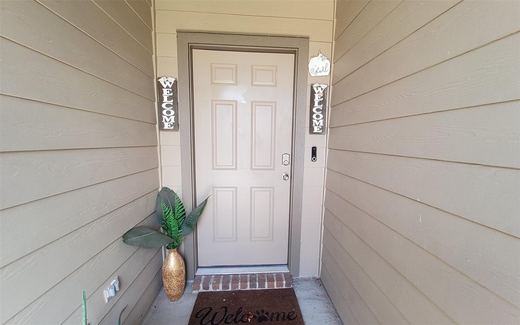 29614 Kettle Creek Court - Photo 6