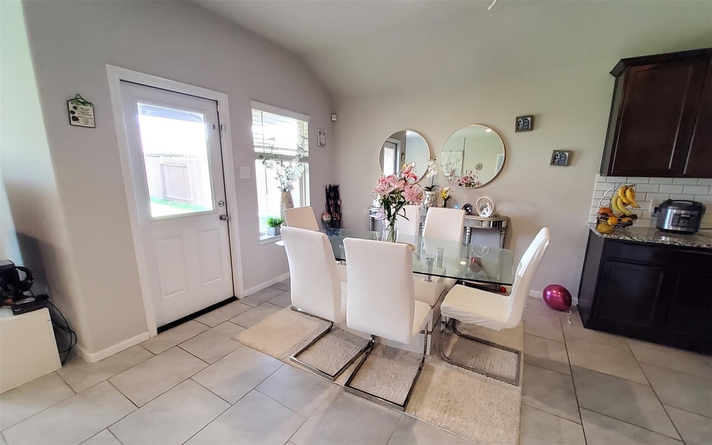 29614 Kettle Creek Court - Photo 11