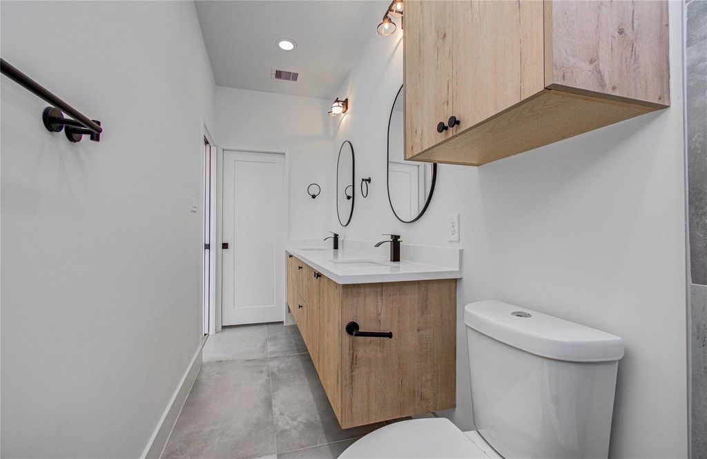 1506 Mckee Street - Photo 16