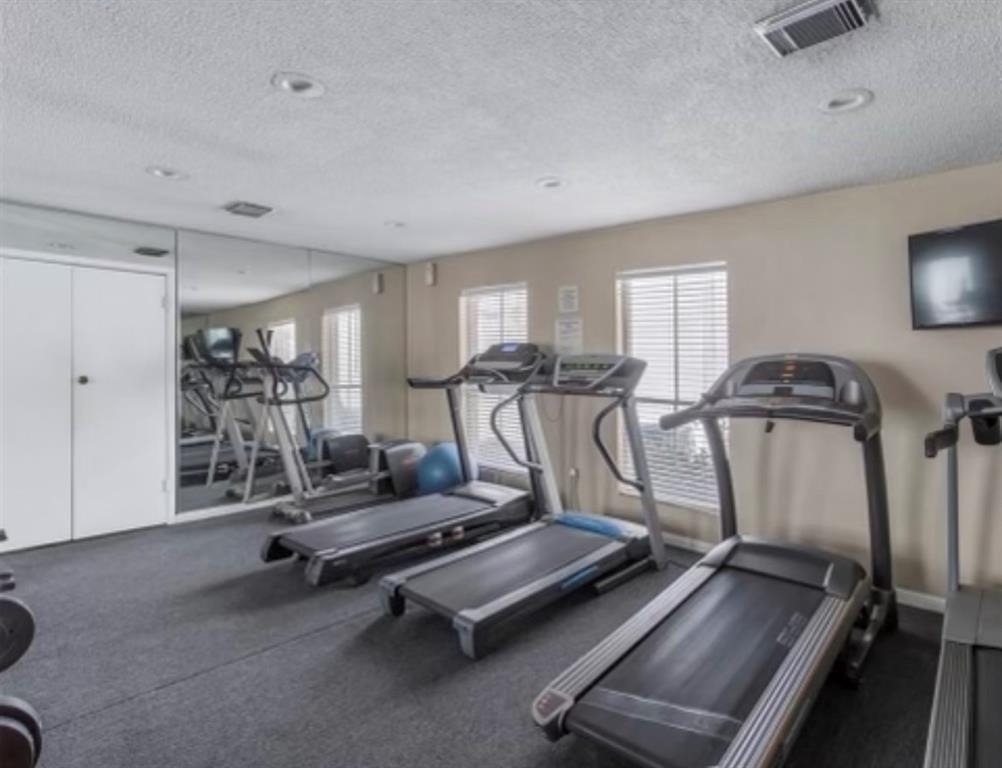 1500 Bay Area Boulevard - Photo 16
