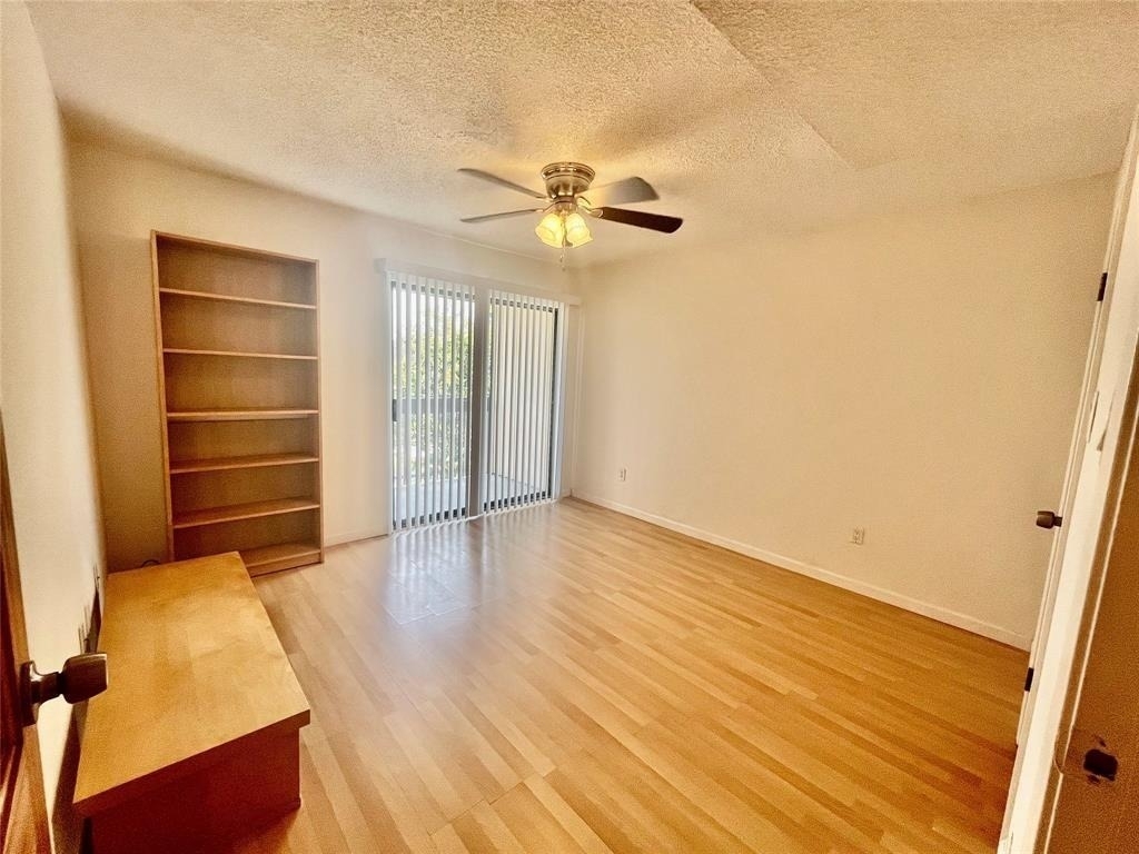 1500 Bay Area Boulevard - Photo 8