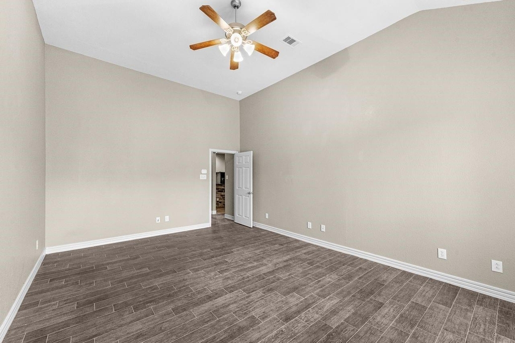 27723 Amy Willow Lane - Photo 11