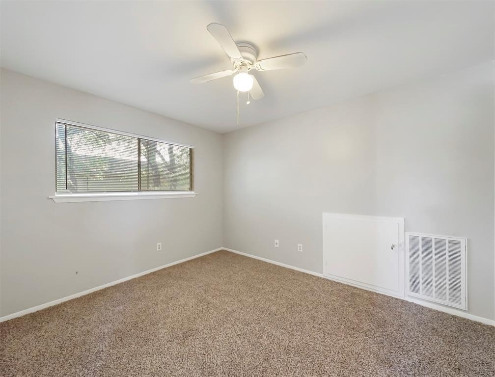 10827 Sugar Hill Drive - Photo 19