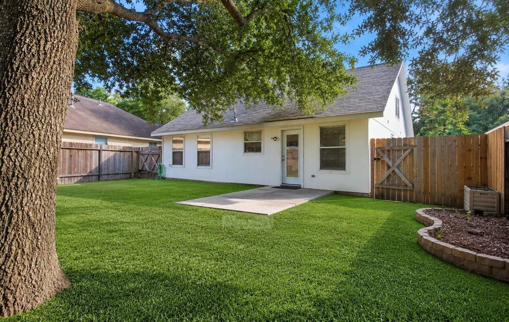 6 Thicket Grove Place - Photo 49