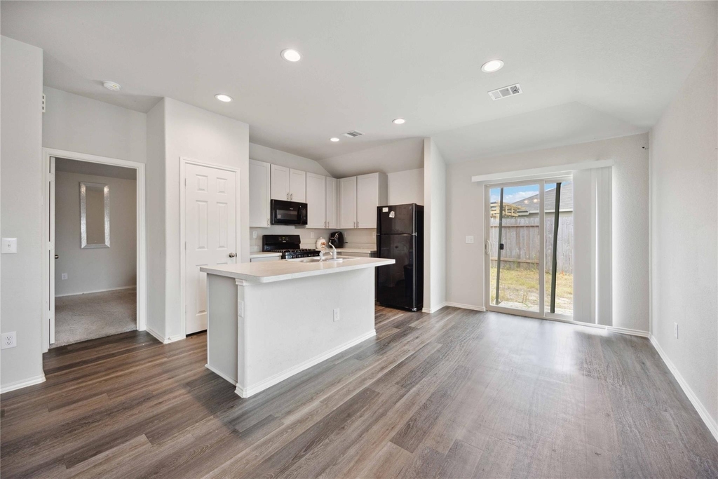 7907 Hollow Root Lane - Photo 7