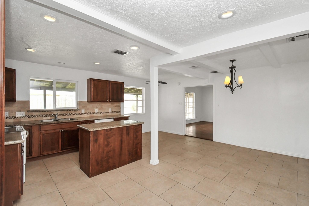 10131 Kent Towne Ln - Photo 21