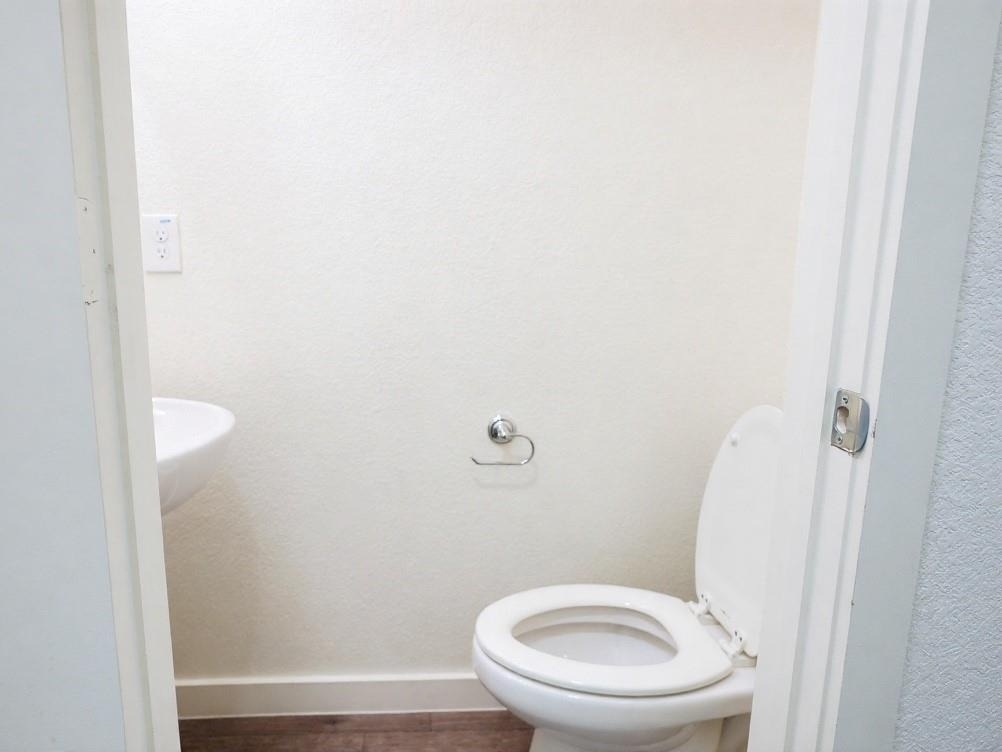 21155 Gosling Road - Photo 10
