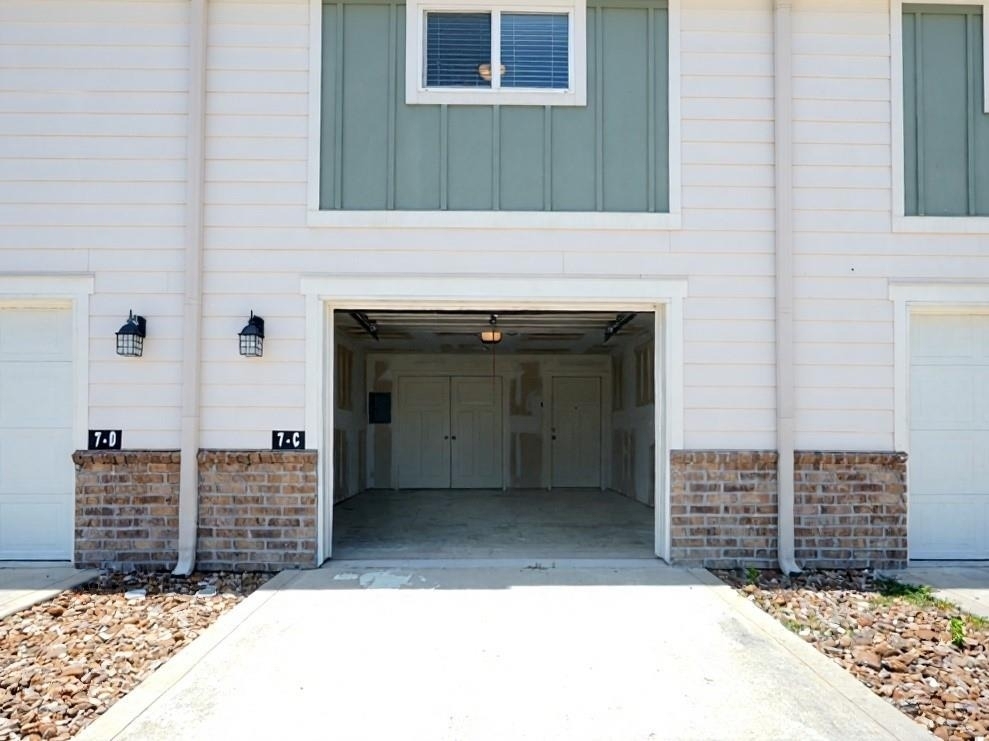 21155 Gosling Road - Photo 1