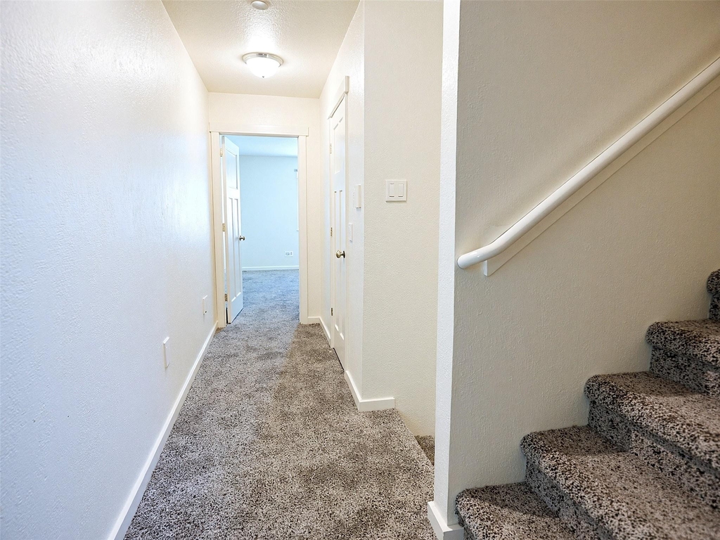 21155 Gosling Road - Photo 11
