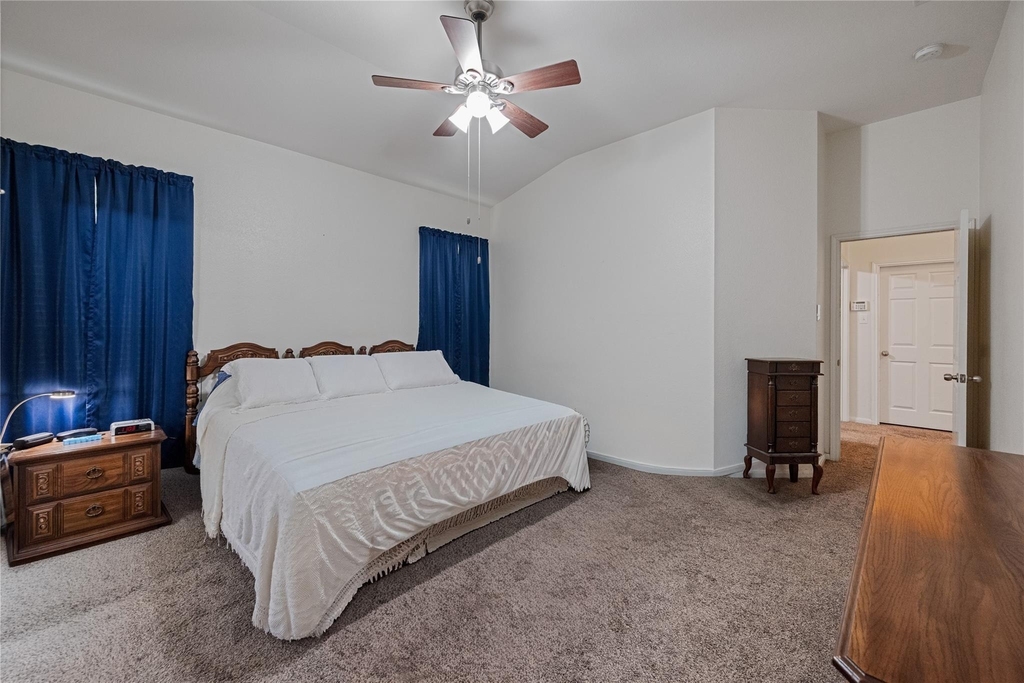 21314 Bella Flora Court - Photo 12