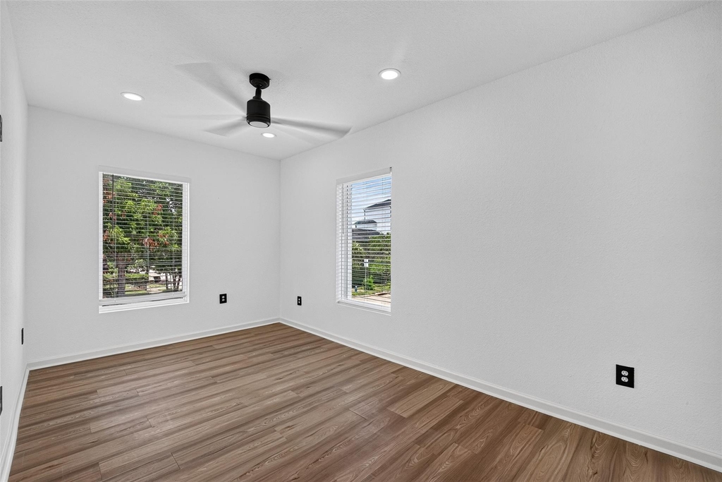 3701 Hutchins Street - Photo 20