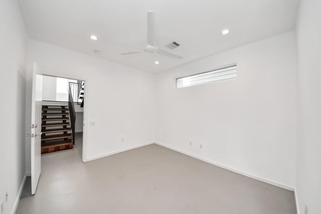 1823 Southmore Boulevard - Photo 7