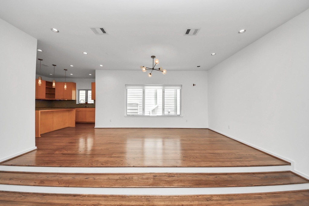 1823 Southmore Boulevard - Photo 14
