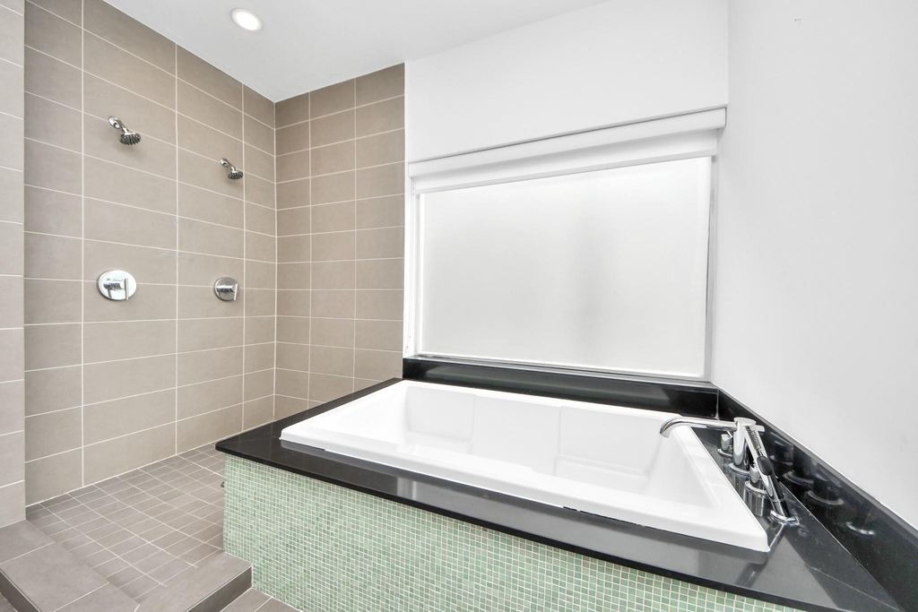 1823 Southmore Boulevard - Photo 18