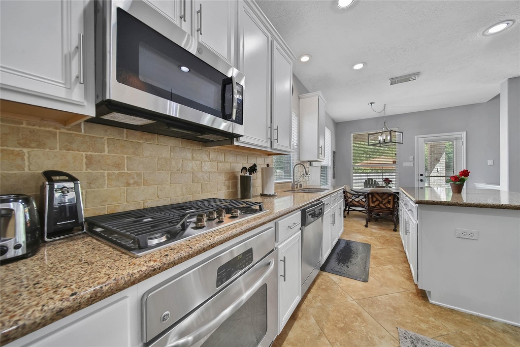 6 Loxanhachee Place - Photo 16