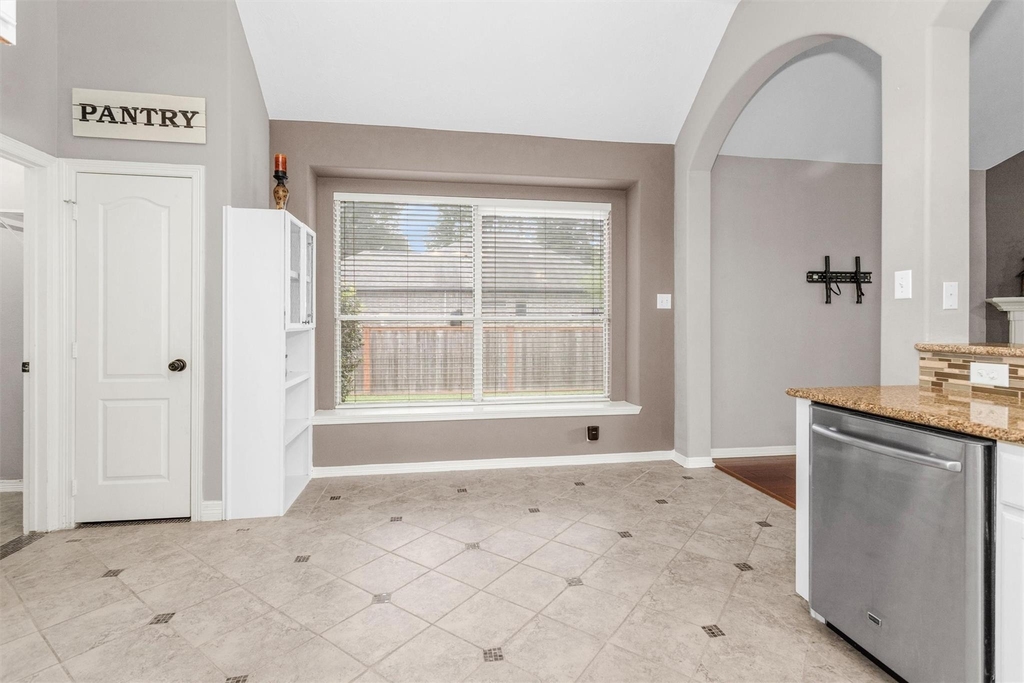 7223 Wedgewood Drive - Photo 18