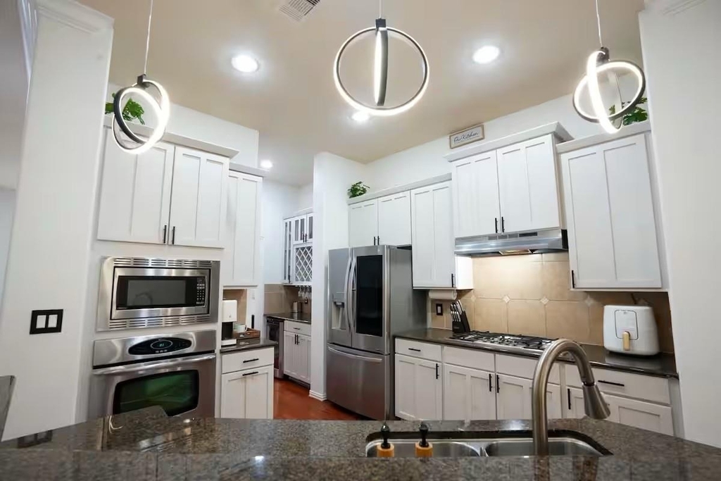 5625 Dolores Place Lane - Photo 11