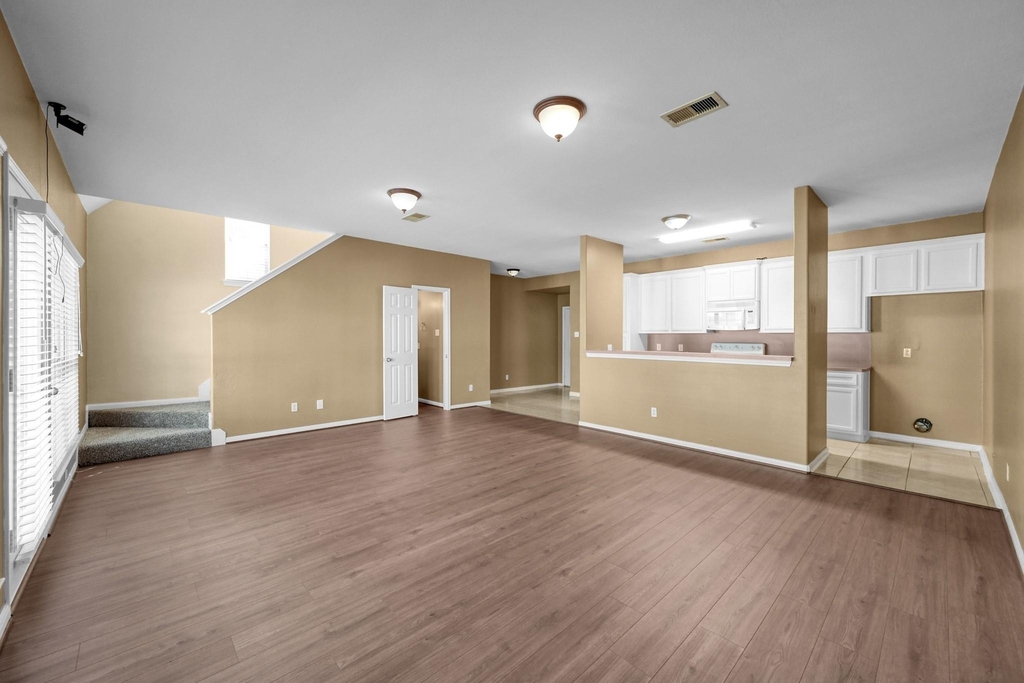 172 Binnacle Ct - Photo 9
