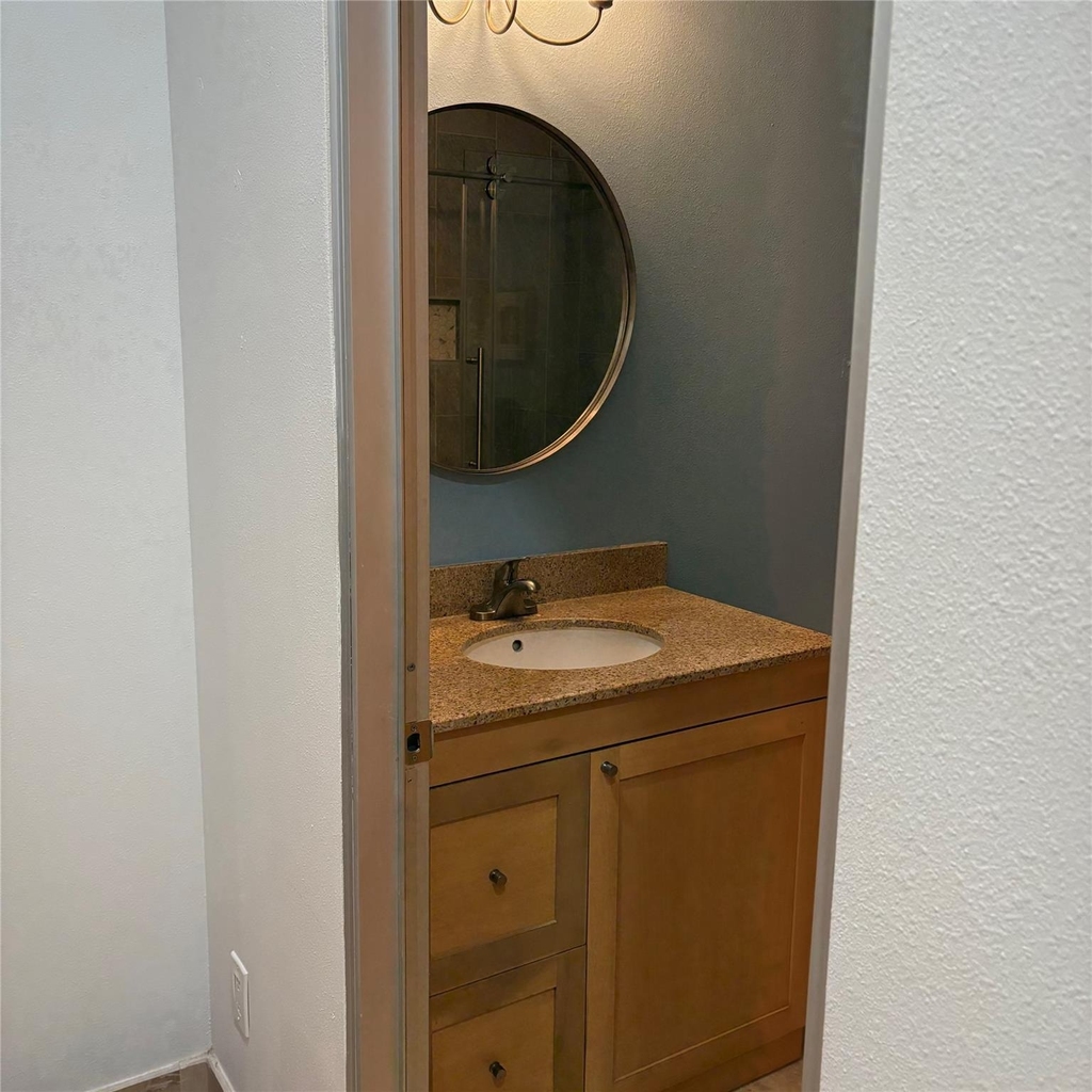 9420 Seawall Boulevard - Photo 15