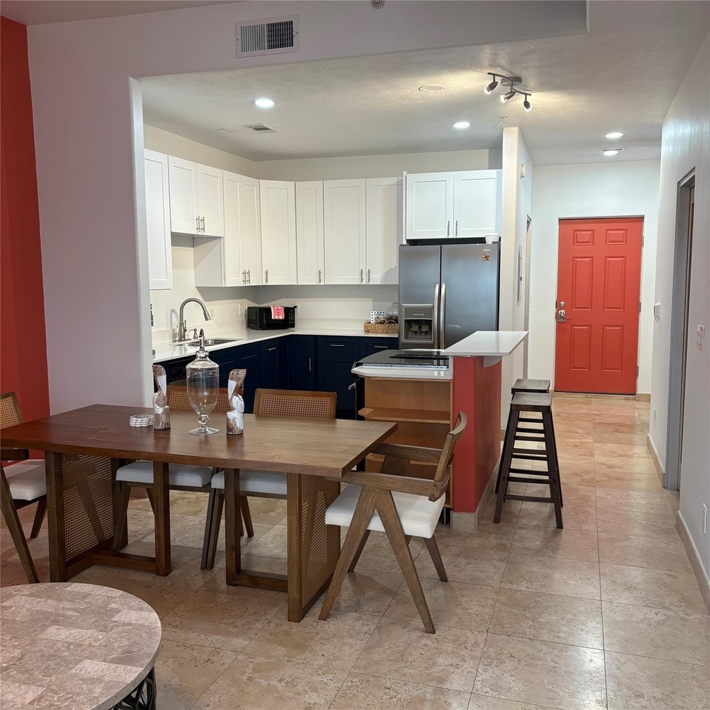 9420 Seawall Boulevard - Photo 2