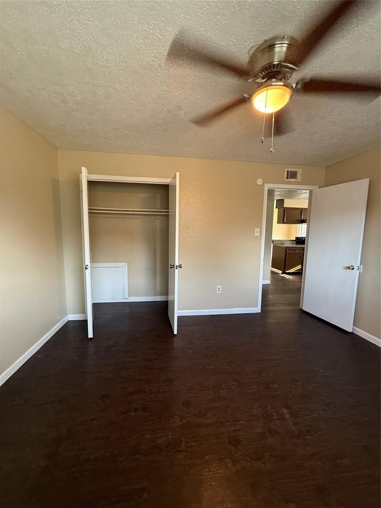 1503 Donovan Street - Photo 13