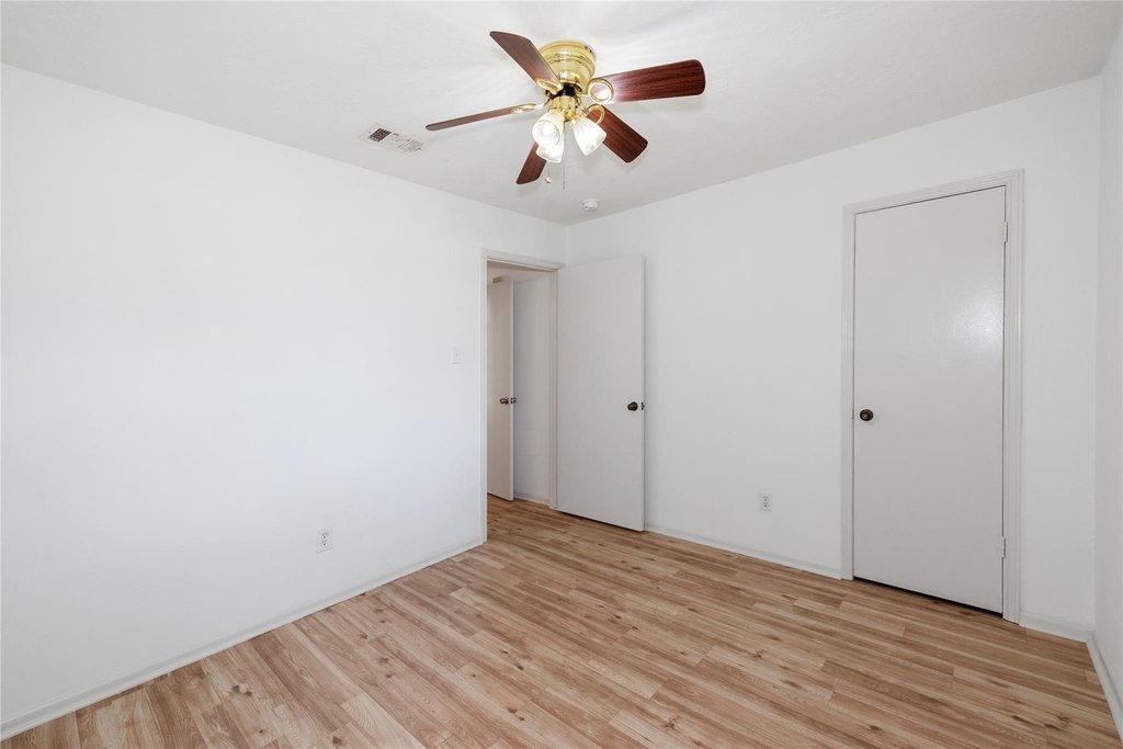 1 Ollerton Drive - Photo 18