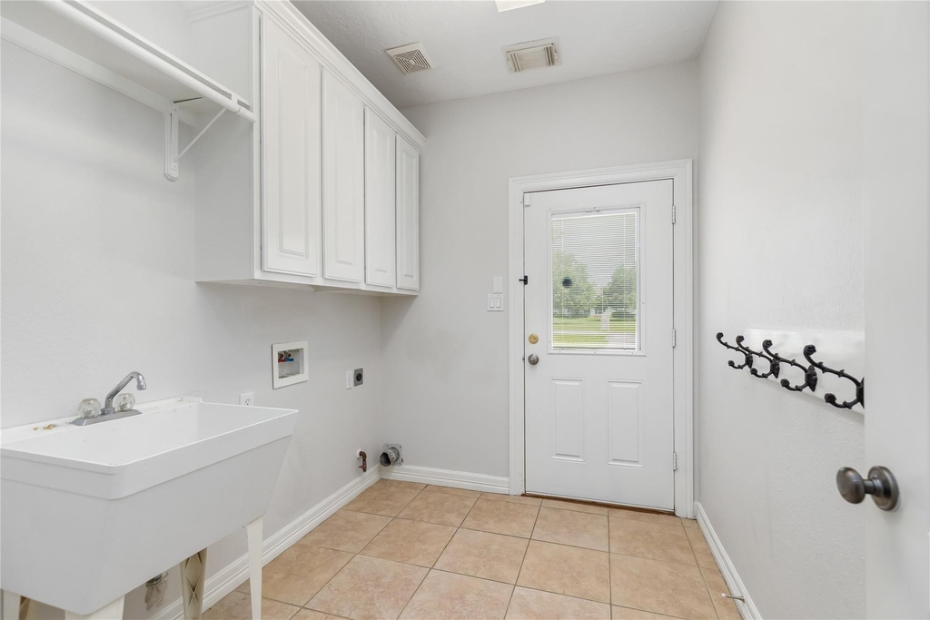 19907 Stone Lake Circle - Photo 16