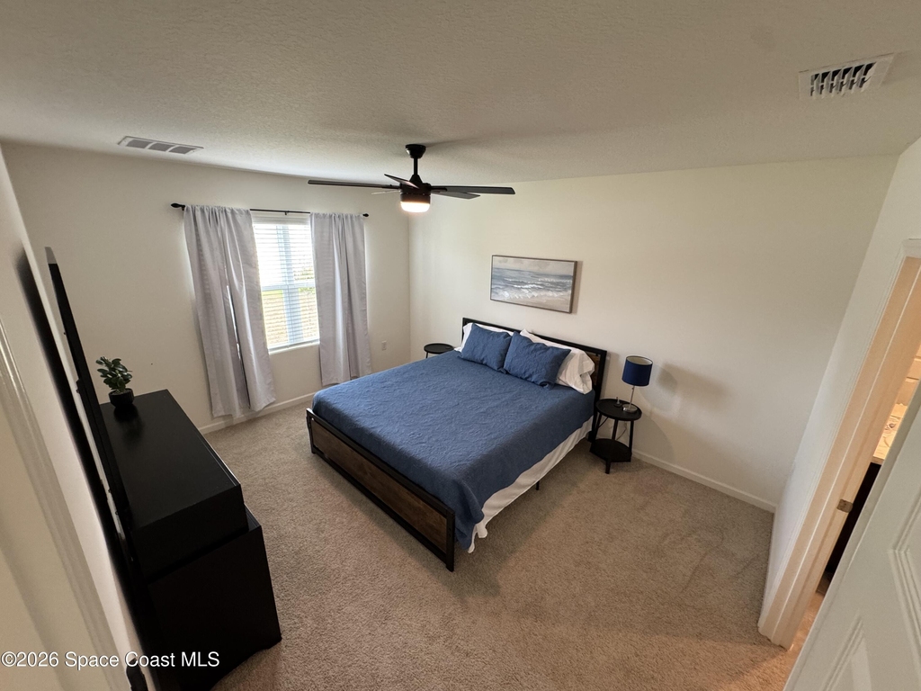 1349 Ashford Avenue Ne - Photo 5