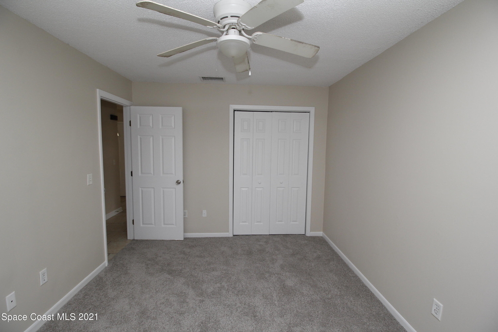 907 Commerce Road Se - Photo 9