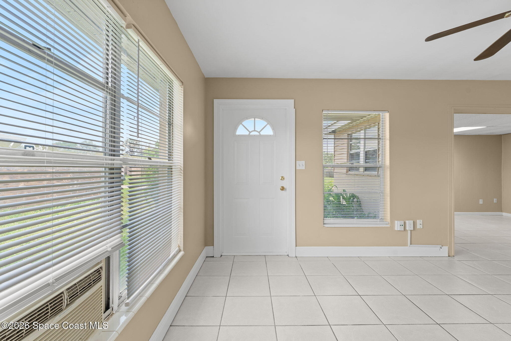 1833 Jackson Avenue - Photo 1