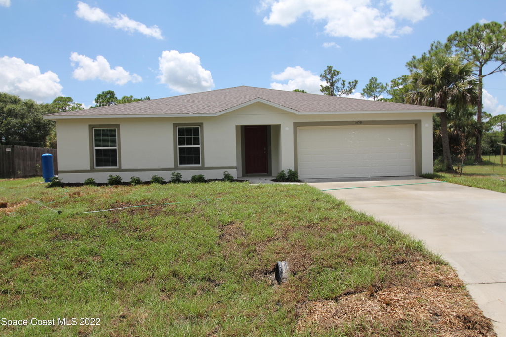 1450 Traverse Street Se - Photo 0
