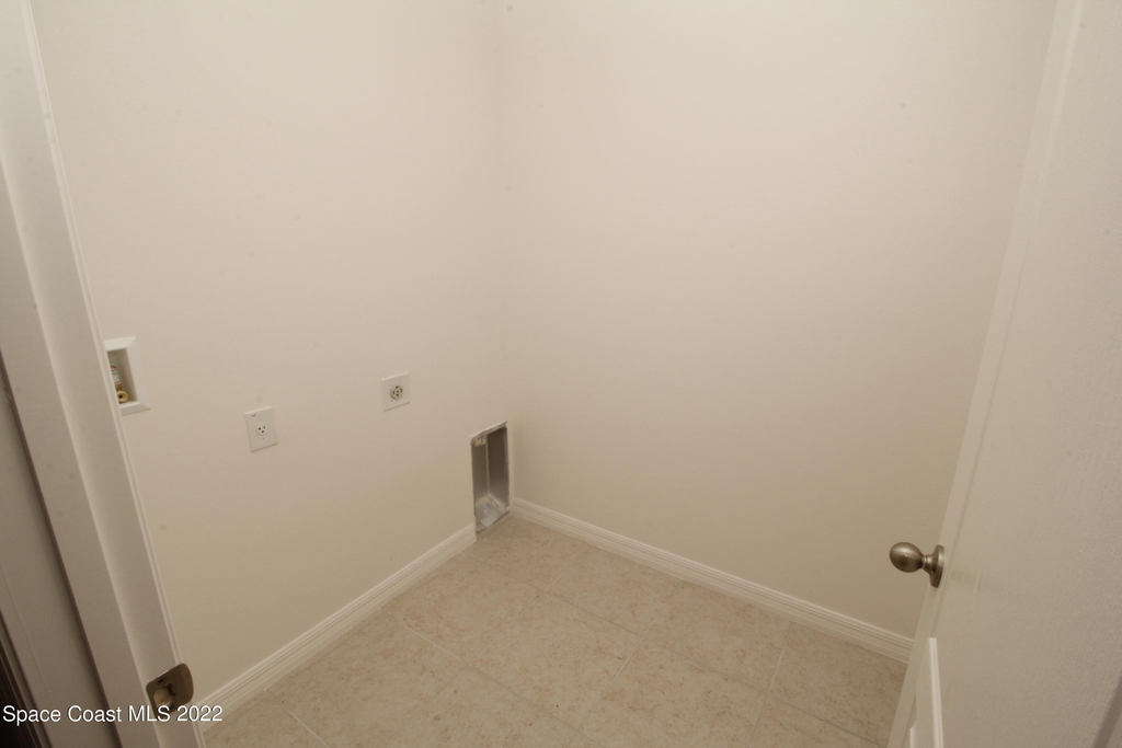 1450 Traverse Street Se - Photo 10