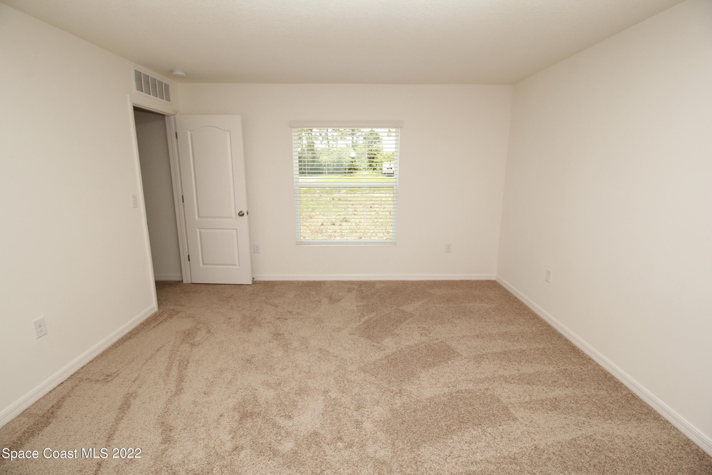 1450 Traverse Street Se - Photo 7