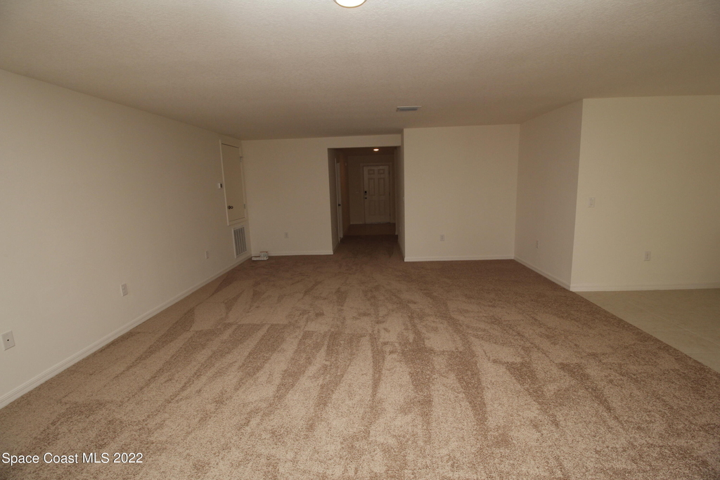 1450 Traverse Street Se - Photo 3