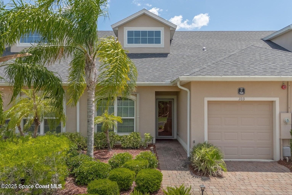 560 Remington Green Drive Se - Photo 0