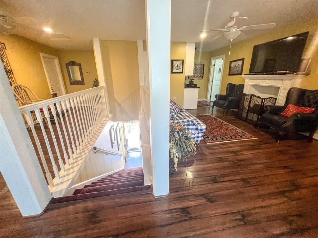 9500 Mayfield Avenue - Photo 1