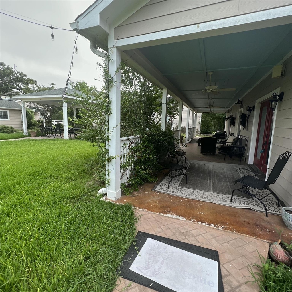 9500 Mayfield Avenue - Photo 13