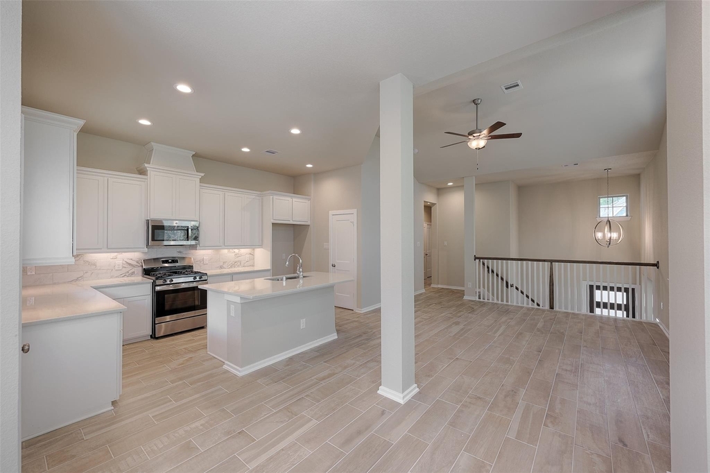 115 Handley Drive - Photo 8