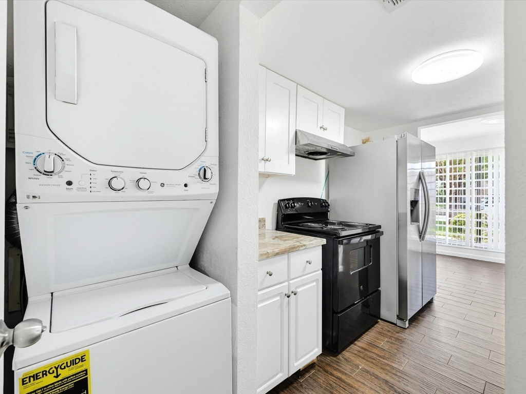 9548 Pagewood Lane - Photo 3