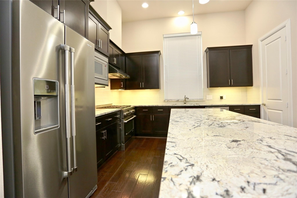 4009 Lillian Street - Photo 5