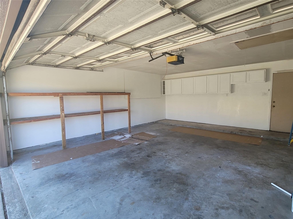 7523 Beaudelaire Circle - Photo 21