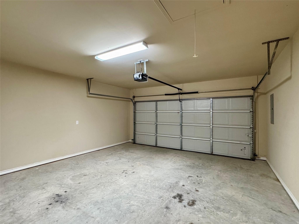 25 Shallow Springs - Photo 3