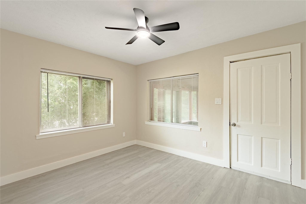 1107 W Dogwood Street - Photo 9