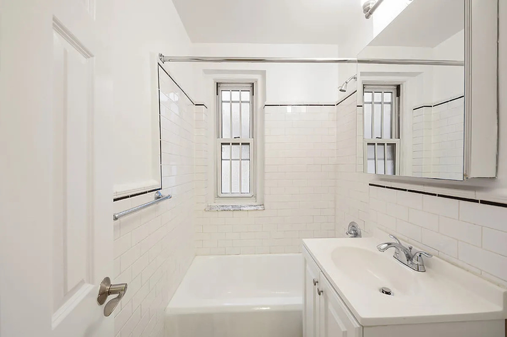 1 Jane Street - Photo 4