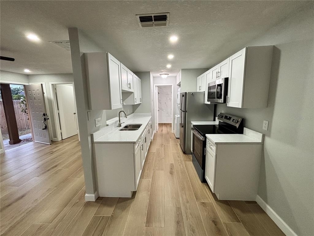 14025 Village View Drive - Photo 4