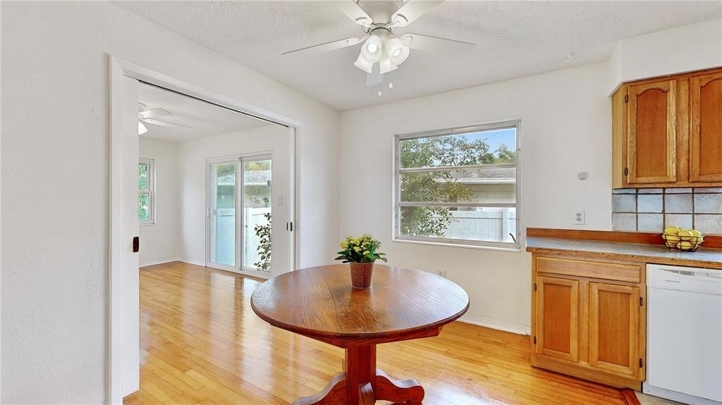 5233 52nd Way N - Photo 10
